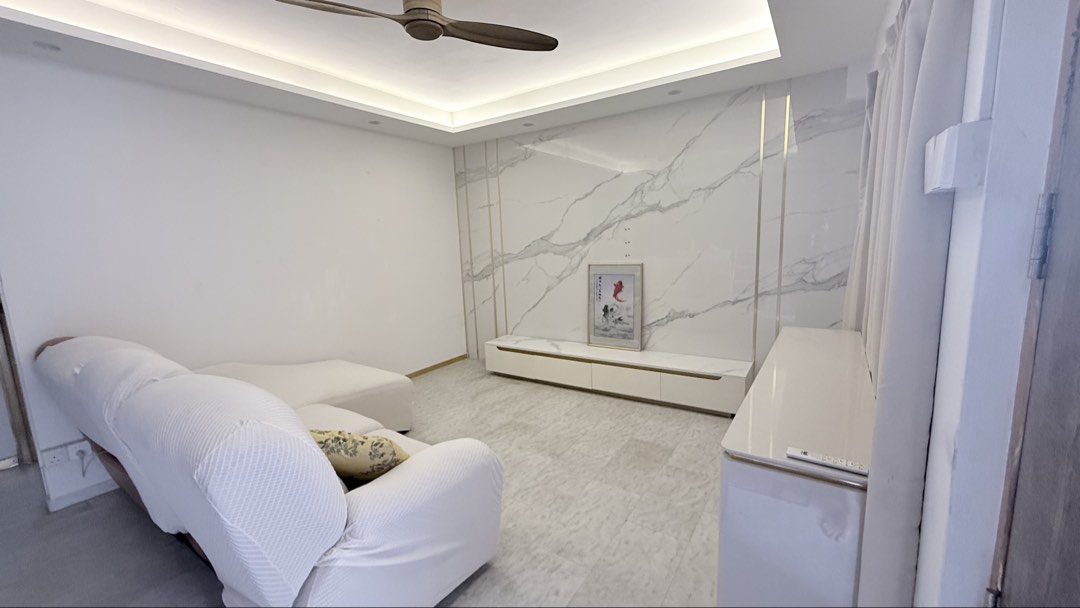 (Category: ) located in . Submitted by sgdps (Listing ID 1471287866, Image 1). Description: .