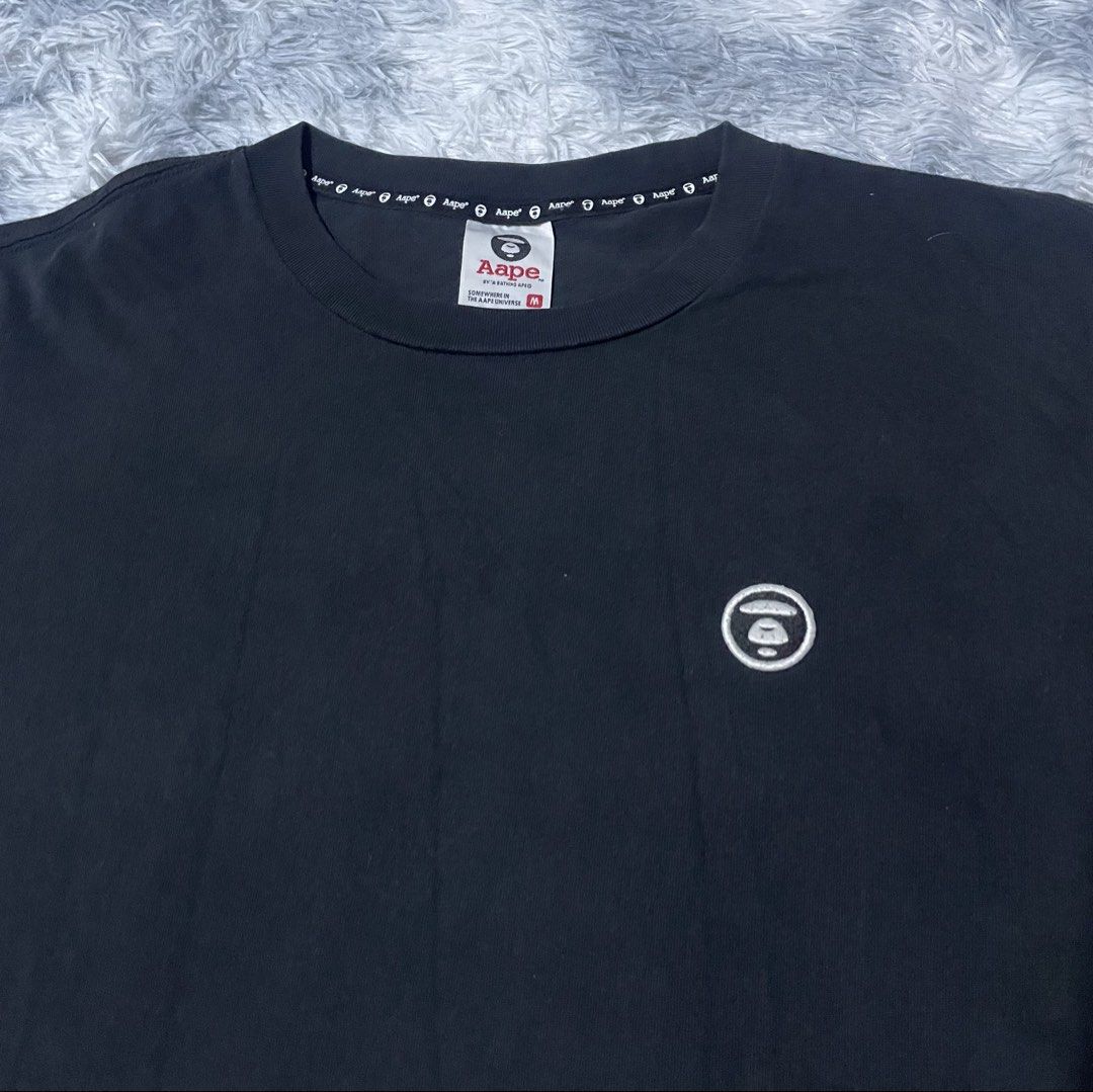 Aape Longsleeve (Category: Coats, Jackets and Outerwear) located in Valenzuela. Submitted by nk_thriftshop (Listing ID 1471254015, Image 2). Description: Dimes: 21x27 Size: M Issue: Minimal Hairline Condition/Color Rate: 9/10.