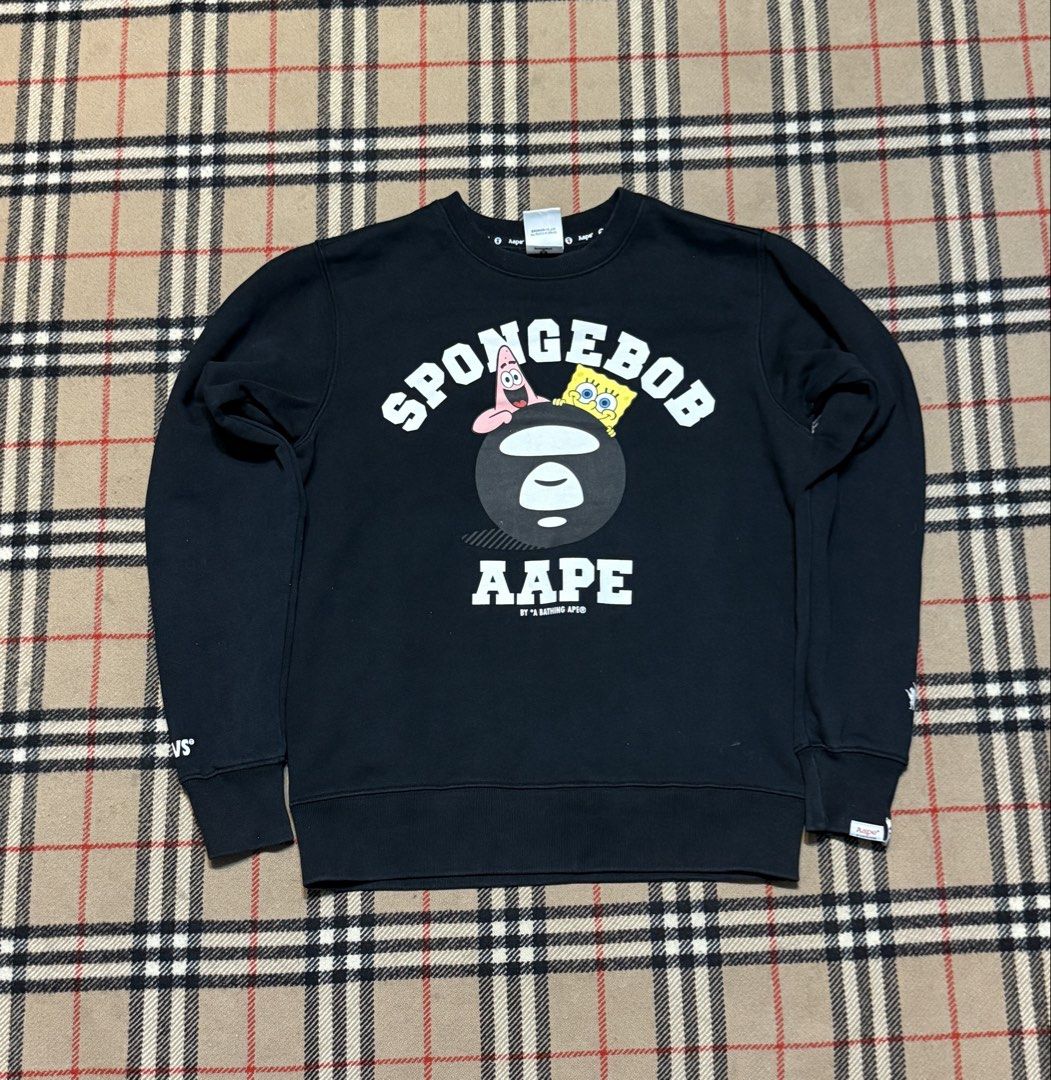 Aape Sweater (Category: Activewear) located in Cavite. Submitted by markjoseph24866 (Listing ID 1471144561, Image 1). Description: .