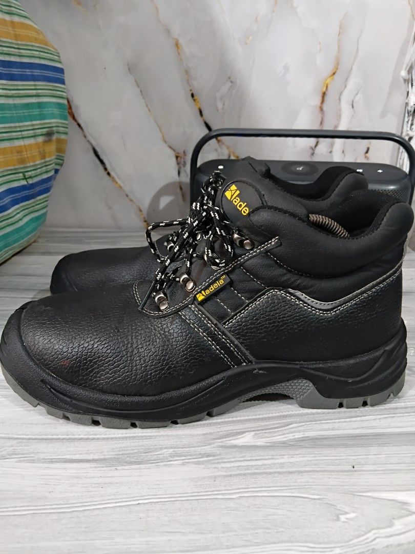 ADELE TOE STEEL SAFETY SHOES SIZE 10MEN (Category: Boots) located in General Mariano Alvarez. Submitted by adonid (Listing ID 1471133000, Image 3). Description: ADELE TOE STEEL SAFETY SHOES SIZE 10MEN SIGN OF USAGE LOC. GMA CAVITE PHP 800.