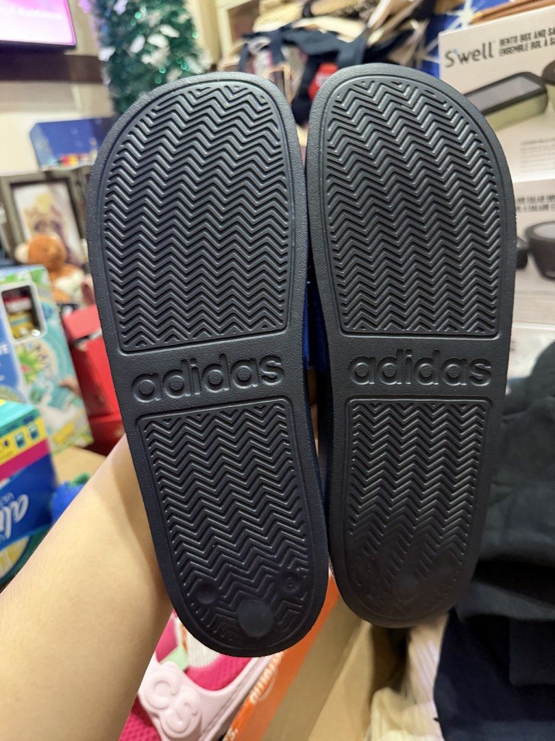 Adidas Adilette Shower K Slides (Category: Slippers and slides) located in Cavite. Submitted by xoxomhai (Listing ID 1471268704, Image 3). Description: Adidas Adilette Shower K Slides The perfect everyday slides for kids—lightweight, comfortable, and easy to wear for school, travel, beach trips, or everyday adventures! ❤️ Available Colors: 🔵 Blue 📏 Available Sizes: Kids US 1–6 ✅ Soft synthetic upper for a comfortable fit ✅ Quick-drying design –