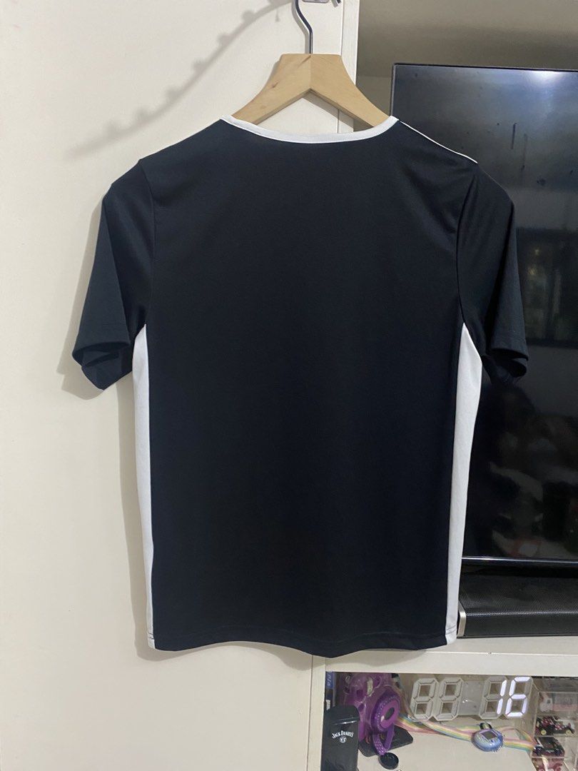 Adidas jersey shirt (Category: Activewear) located in Santa Maria. Submitted by jordangail (Listing ID 1471232019, Image 3). Description: Adidas drifit aeroready shirt unisex 160 on tag 18x25 100% polyester Excellent to as new 9.8/10 No issue Pwede i aspack sa shorts Mine na Pm na Gcash Jnt God bless.
