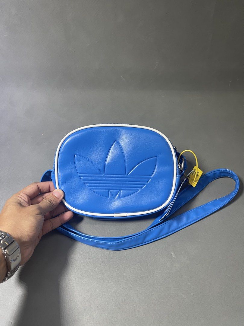Adidas slingbah (Category: Sling Bags) located in Manila. Submitted by mine2ownit (Listing ID 1471261111, Image 3). Description: lco manila.