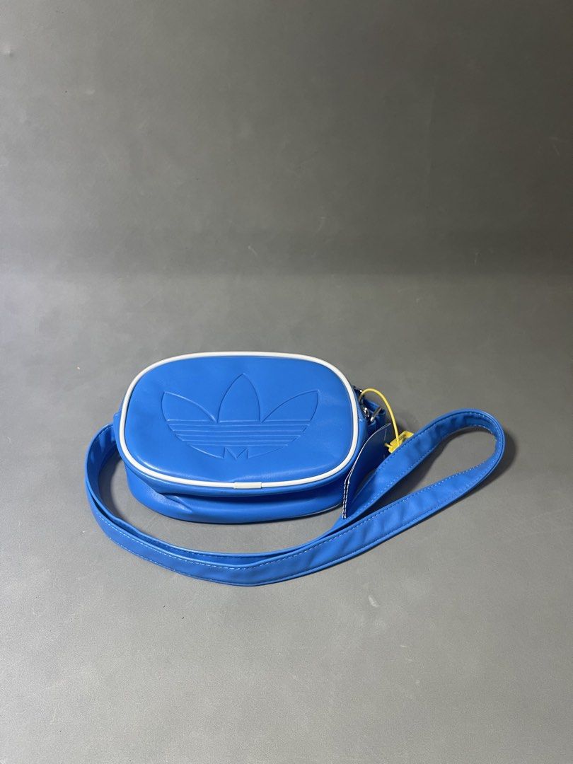 Adidas slingbah (Category: Sling Bags) located in Manila. Submitted by mine2ownit (Listing ID 1471261111, Image 2). Description: lco manila.