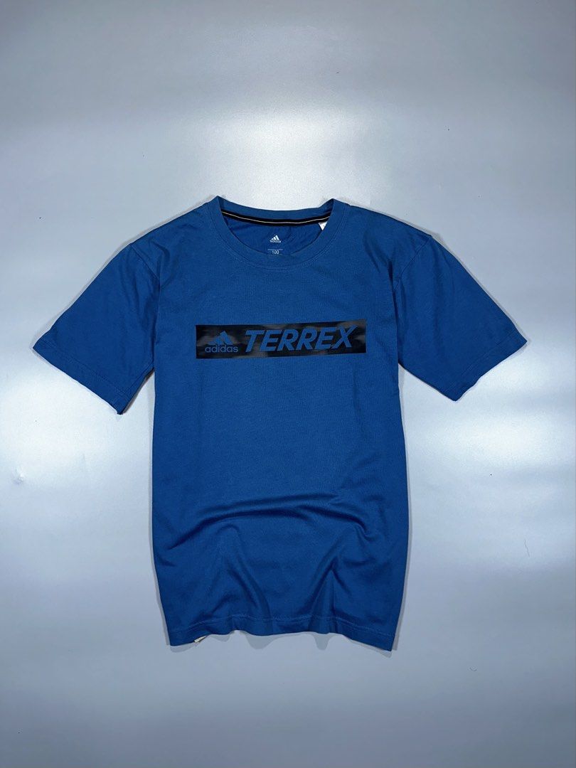 Adidas Terrex Bog logo (Category: Tshirts & Polo Shirts ) located in Alicia. Submitted by rigzone.2025 (Listing ID 1471213605, Image 1). Description: ‼️ FOR SALE | ADIDAS TERREX BOX LOGO ‼️ 🏷️ Adidas Terrex Box Logo 🔥 ✨ Authentic / Original ✨ Excellent Condition ✨ No Major Issues ✅ ✨ Color Rating: 9.5/10 or Better ✨ Color may slightly vary due to lighting 📏 Measurements: • Width: 20” • Length: 26” 📝 Outdoor-ready piece! Perfect for outdoor fi