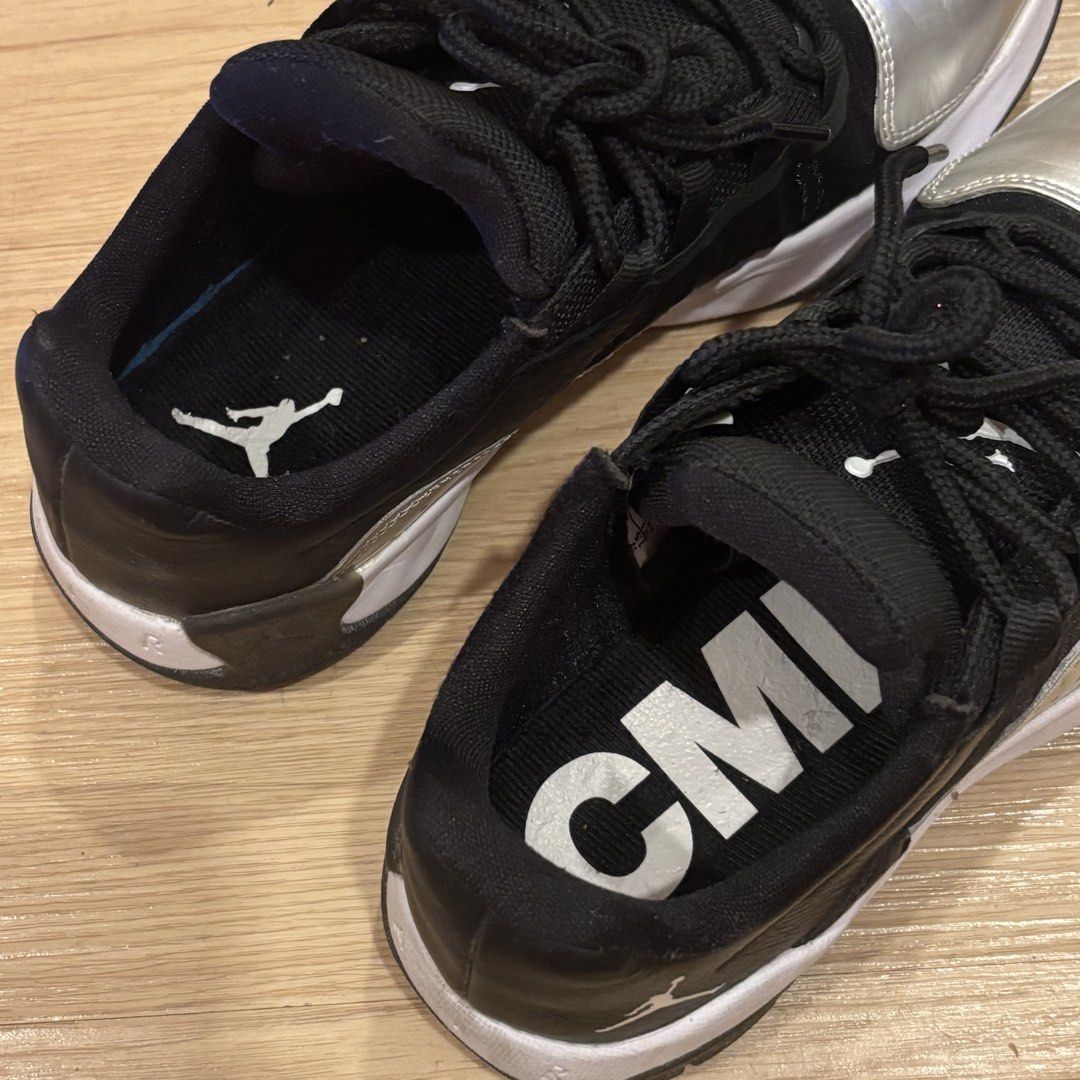 Air jordan 11 cmft silver toe (Category: Sneakers) located in Marikina City. Submitted by holymollyz (Listing ID 1471168894, Image 3). Description: Not my style :)) size 7.5 women. Bought in US. Will have it sparkly cleaned before shipping..