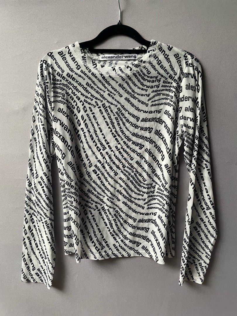 Alexander Wang Long-Sleeve Stretch Mesh Top (Category: Others Tops) located in Butuan. Submitted by prestigephilippines (Listing ID 1471196441, Image 1). Description: Men /Women Excellent Color rate 10/10 Size small - medium No issue (good as brand new) Shipping worldwide 🌍.