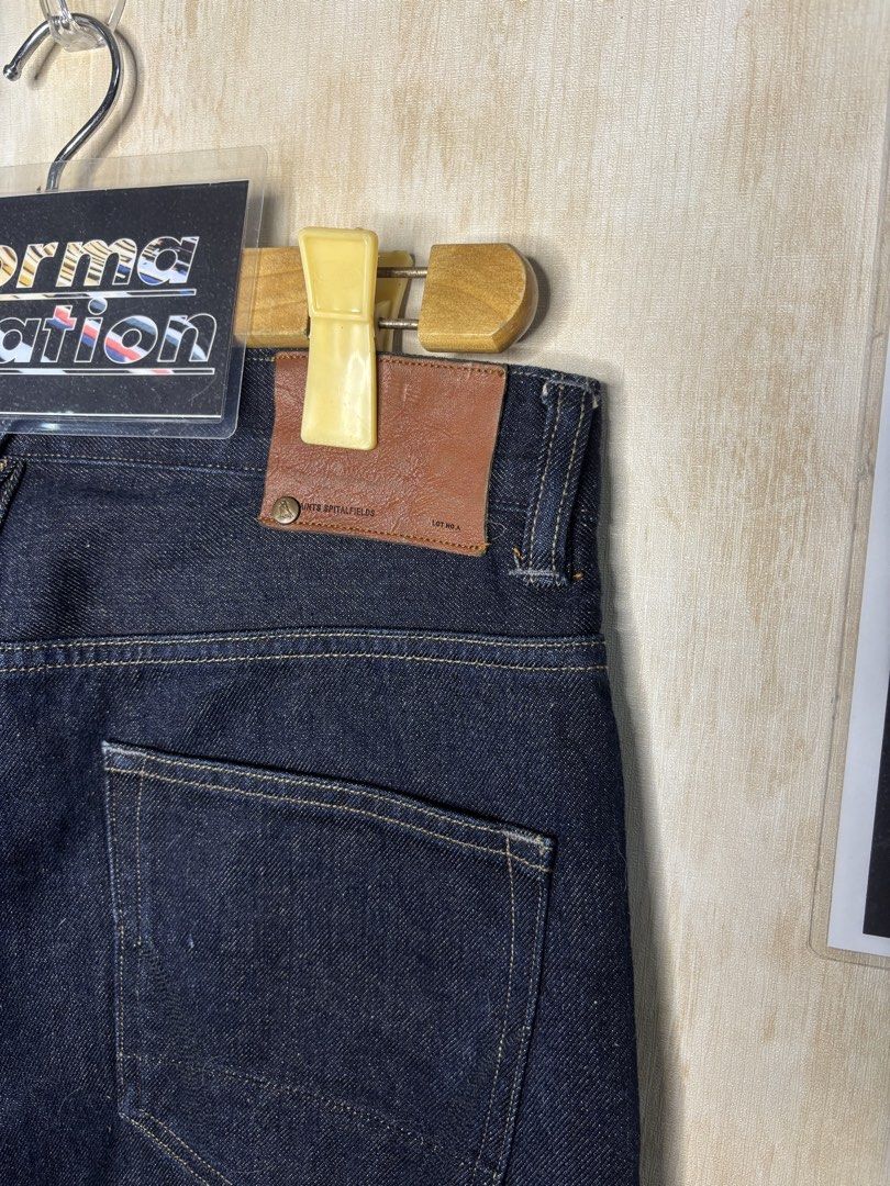 ALL SAINTS SELVEDGE PANTS (Category: Jeans) located in Cabuyao City. Submitted by pormanation-thrift-store (Listing ID 1471211440, Image 2). Description: ALL SAINTS SELVEDGE PANTS Condition: LIKE NEW Color rate: 10/10 (PWEDE SA MASELAN) Size: 32 Dimes: 32”Wx37”L Issue: NONE‼️ Price: 2000.