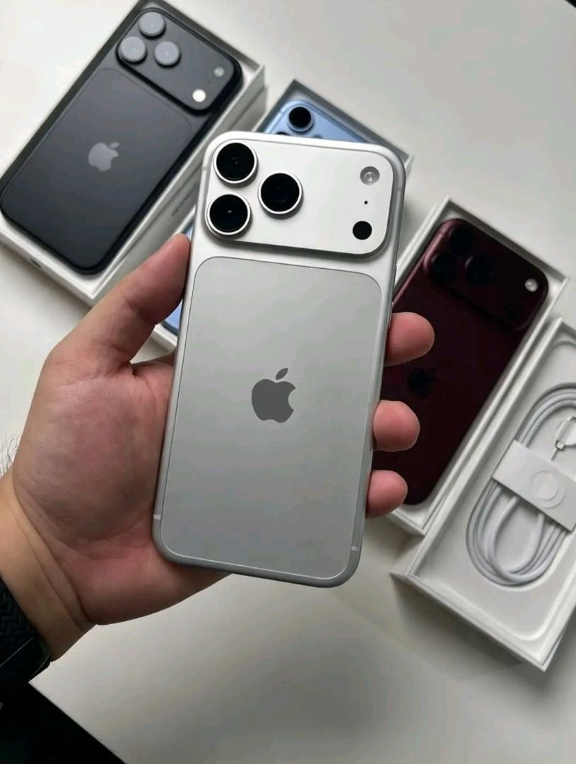 Apple iPhone (Category: iPhone 17 Series) located in Caloocan City. Submitted by ponan0924194 (Listing ID 1471223987, Image 2). Description: - Brand new Apple smartphone in sleek Black (other colors like silver and dark red also available) - Multiple units and complete retail boxes on hand - Package includes the smartphone, charging cable, and SIM ejector tool - 100% authentic and ready for shipping - Send a message to secure yours today! - IPHON