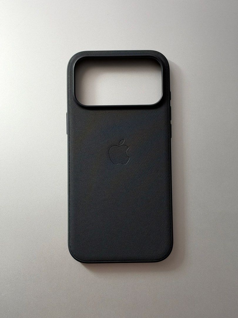 Apple iPhone 18 Pro Max Black Techwoven Case (Category: Cases & Sleeves) located in Pasig City. Submitted by jepwi_ (Listing ID 1471146313, Image 2). Description: Selling my original Apple TechWoven Case in Black for the iPhone 18 Pro Max. • Used for only 2 days • Excellent, like-new condition • No scratches, damage, or signs of wear • Complete and ready for use; comes with Digital Walker warranty slip. RFS: Personal preference..