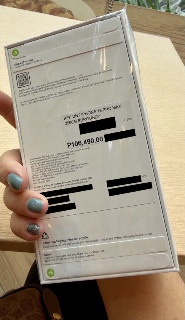 Apple iPhone 18promax/ Burgandy/ 256gb (Category: iPhone 18 Series) located in Quezon City. Submitted by sasas_onlineshop (Listing ID 1471172827, Image 3). Description: Factory SEALED OPENLINE Not Activated Yet Meetup: House lang namin NO COD LOCATION: Mindanao Avenue QC With receipt MOP: Gcash QR or Maribank QR / Instapay / Bank Transfer RFS: Ngaun lang dumating PreOrder ko na burgandy pero nakabili nako ng Glacier kasi di ako makaantay at mas g