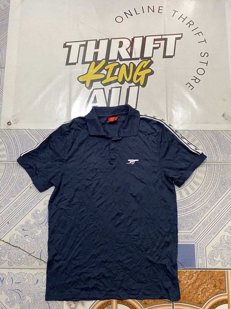 Arsenal Polo Shirt (Category: Activewear) located in Rosario. Submitted by thrift_king_ali (Listing ID 1471220758, Image 1). Description: Arsenal Polo Shirt Medium to semi large Dimes: W-21 L-28.5 excellent condition no issue 450+sf.