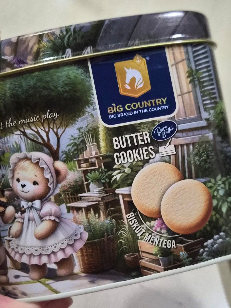 Assorted Snacks Bundle (Category: Packaged & Instant Food) located in Singapore. Submitted by thy_sanctuary (Listing ID 1471271455, Image 2). Description: - Big Country butter cookies in a heart-shaped teddy bear music box tin - a mix of snacks - some halal, some unsure..