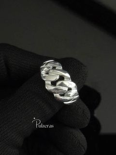 (Category: ) located in . Submitted by pulzerasjewelry (Listing ID 1471218887, Image 1). Description: .