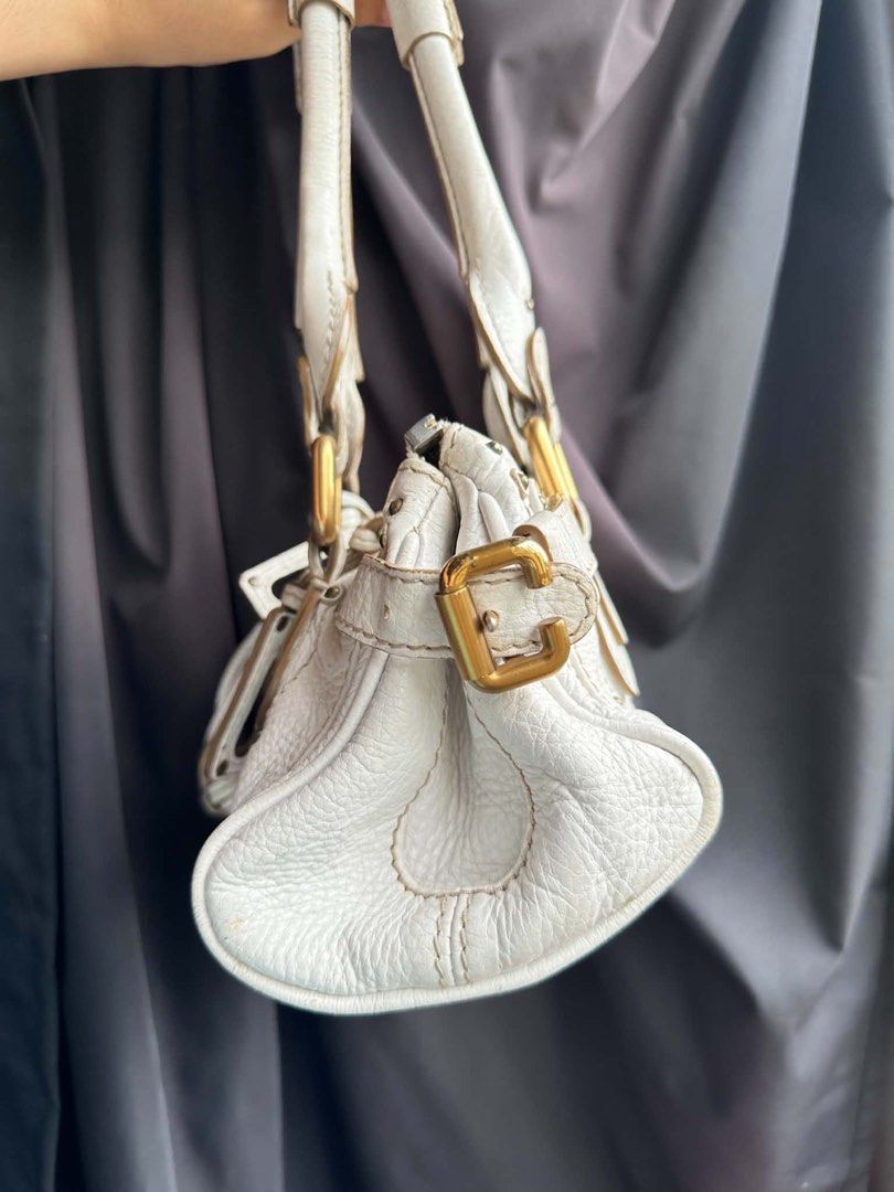 Authentic Auth Chloe Paddington Mini Shoulder Bag (Category: Luxury Bags & Wallets) located in Quezon City. Submitted by luvheartxx (Listing ID 1471179399, Image 2). Description: - Authentic. - Please refer to the photos for the exact condition and details of the bag. Message me for more info!.