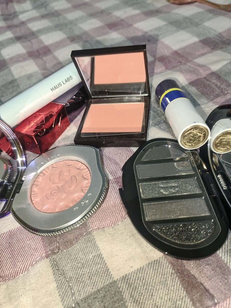 Authentic Branded Make up Bundle (Category: Makeup) located in Hermosa. Submitted by declutterme04 (Listing ID 1471289079, Image 3). Description: Inclusions: 1.Byredo magnetic Eyeshadow 2.Laura mercier peach blush 3.Urban Decay Red lipstick 4.Haus Lab Bio RadiantGlassy Highlighter Balm 5.Rouge Hermes Lipstick ❤️ FREE GIRLCULT Powder Blush exp 11/2026 Pls manage your expectation. #3 is well used, half left, #4 well used, see photo for exact size l