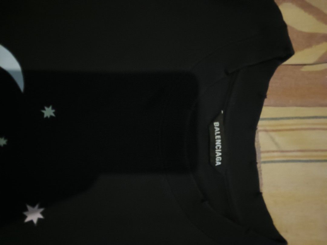 Balenciaga distress (Category: Activewear) located in Odiongan. Submitted by thriftngo26 (Listing ID 1471123206, Image 2). Description: The item shown is the Balenciaga Love Bear Oversized T-Shirt from their Spring/Summer 2021 collection.