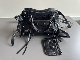 （分類：）位於 。 由 quickeagle.918976 提交（商品編號 1471171386，圖片 1）。簡介： 。
