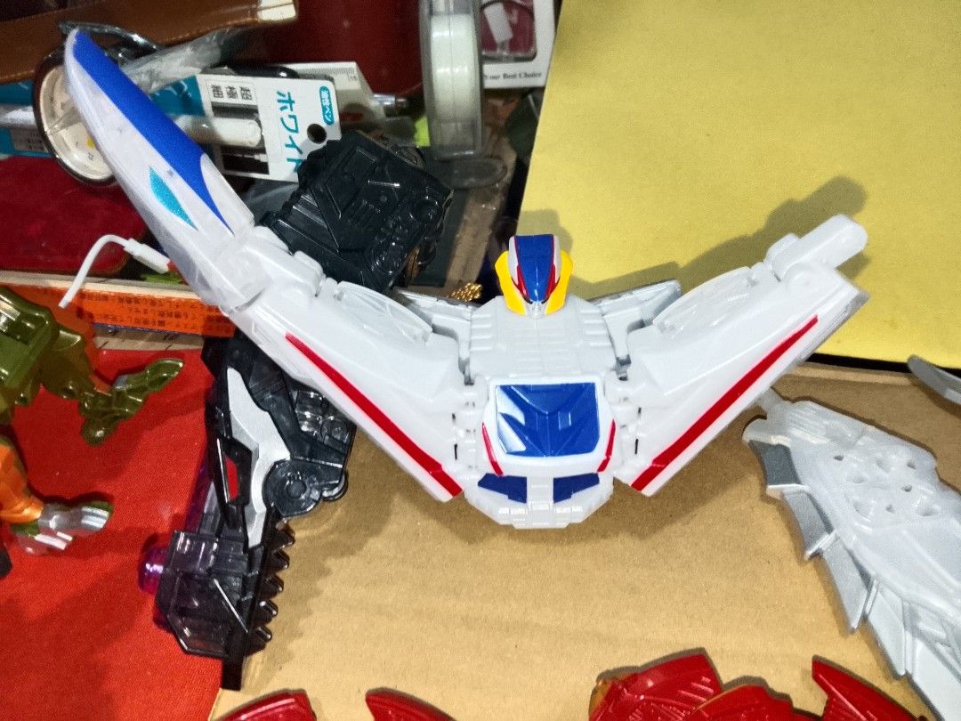Bandai Robot Parts (Category: Action & Battle Toys) located in Santo Tomas. Submitted by retrotastic (Listing ID 1471233872, Image 2). Description: Bandai Robot Parts✔️ Power Rangers line?? As is po lahat baka nanjan po need nyo 👌 Tried capturing some parts kung san po sila kasama para di na po mahirapan mag identify. 👌 Nasa photos po✔️ Take all ₱500.