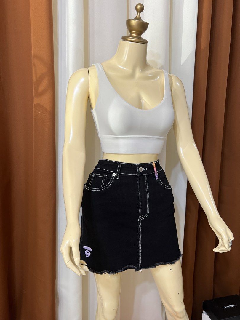 BAPE by Bathing Ape Skirt (Category: Luxury Apparel) located in Cebu City. Submitted by sexyclosetph2.0 (Listing ID 1471184023, Image 2). Description: Like new condition Color rate 10/10 Black in actual Fits small-med Very nice pa.