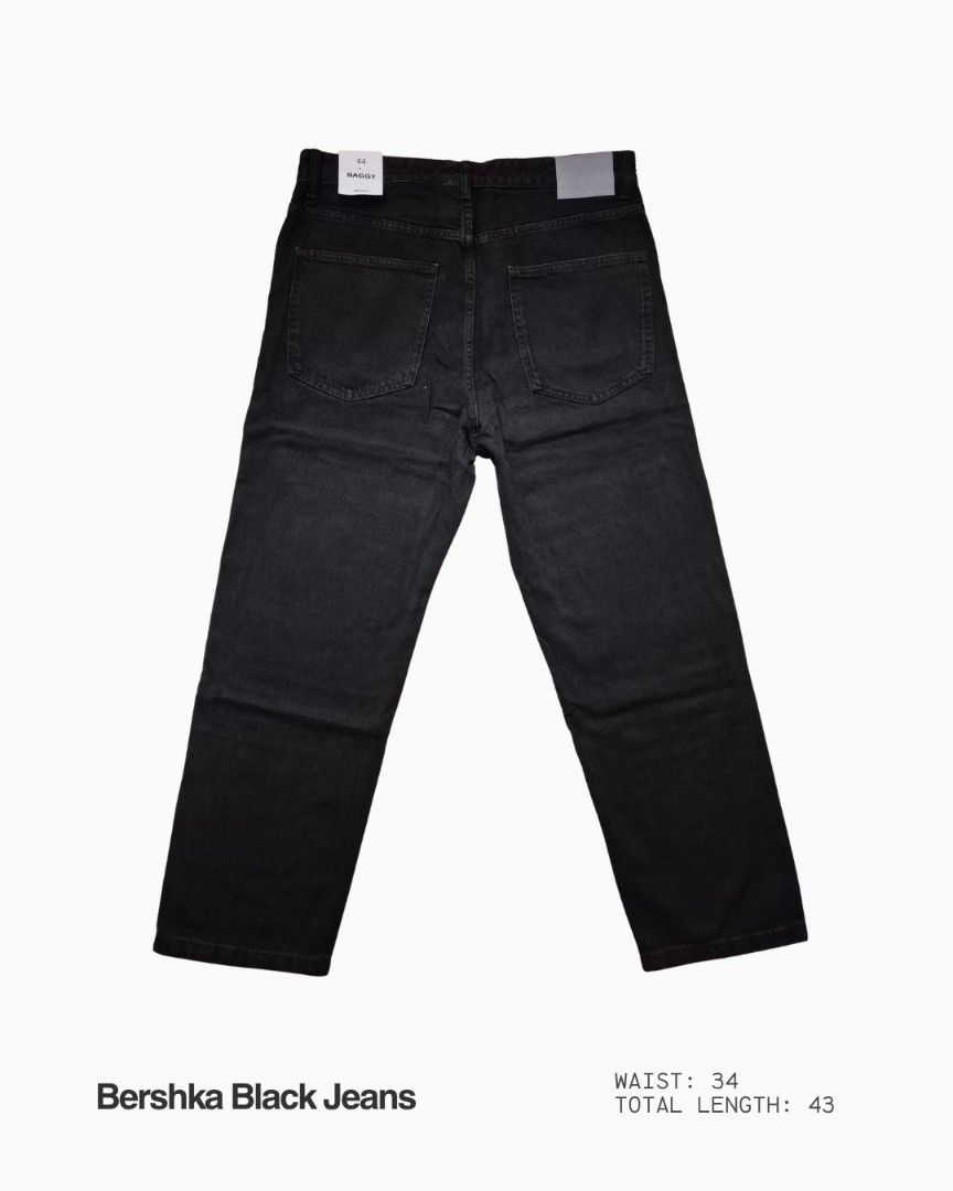 Bershka Denim Black Jeans (Category: Jeans) located in Quezon City. Submitted by studiothrifty (Listing ID 1471227014, Image 2). Description: Bershka Black Jeans waist - 34in length - 43in Details: Baggy fit Black Zip with Orig Tags Message for more photos or inquiries.