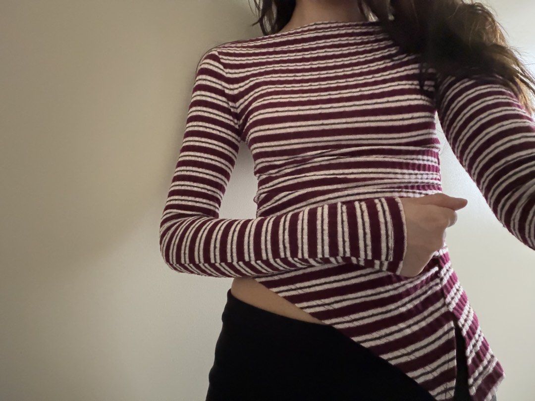 Bershka Maroon Fall / Autumn Striped Top (Category: Longsleeves) located in Mandaluyong City. Submitted by sweetberrry (Listing ID 1471224214, Image 2). Description: color on camera may differ never worn out before.