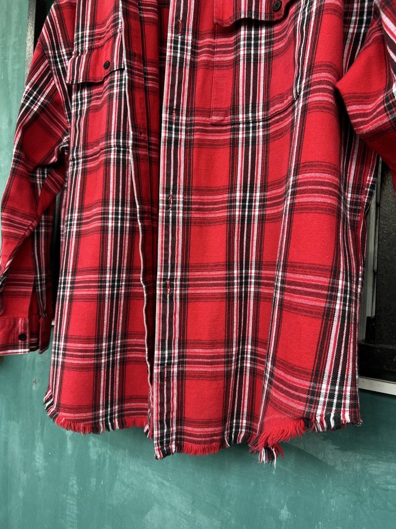 Bershka Oversized Plaid Jacket Shirt (Category: Coats, Jackets and Outerwear) located in Cavite. Submitted by slumbermanila (Listing ID 1471228337, Image 3). Description: Bershka Oversized Plaid Jacket Shirt Thick cotton material in good condition see photos for right measurements .