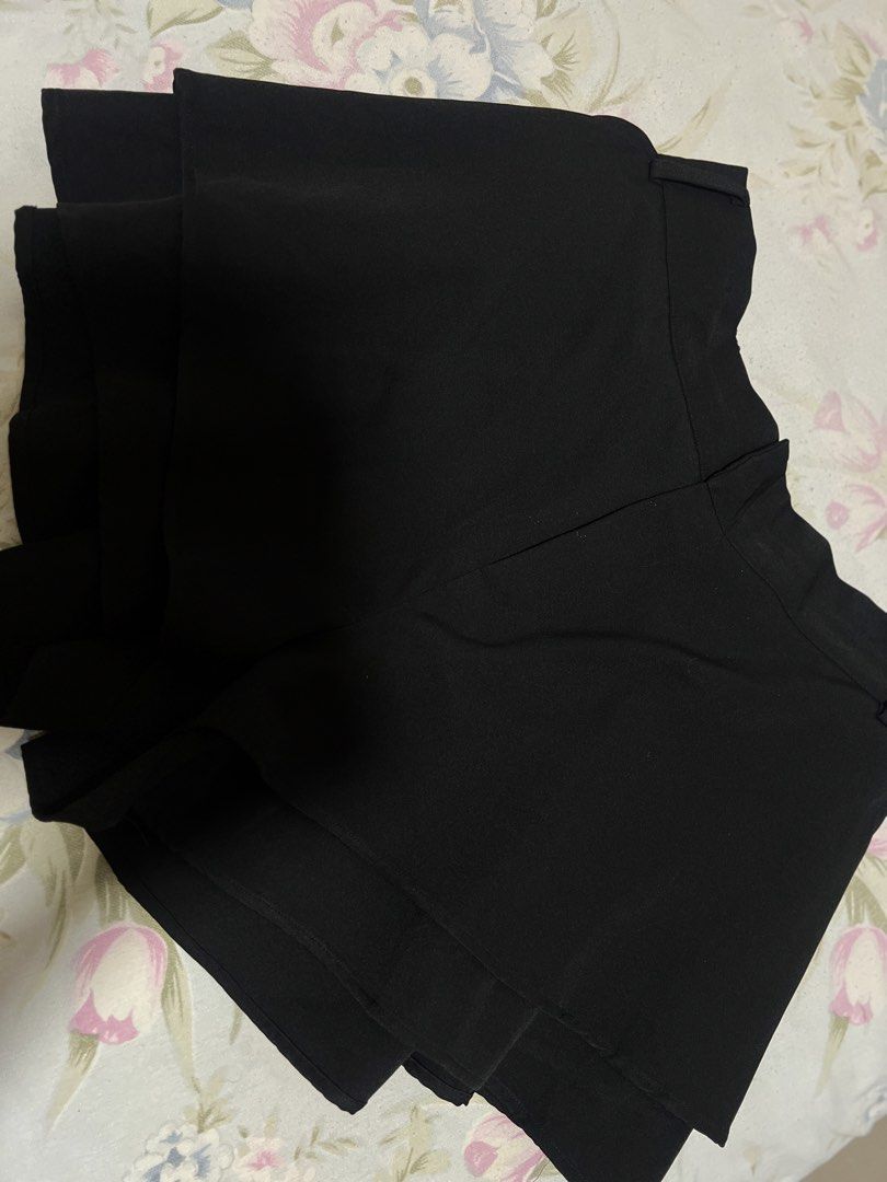 BKK from thailand plus size short black (Category: Shorts) located in Manila. Submitted by stellaaaa03 (Listing ID 1471210857, Image 1). Description: BKK from thailand plus size short waist line: 38-45.