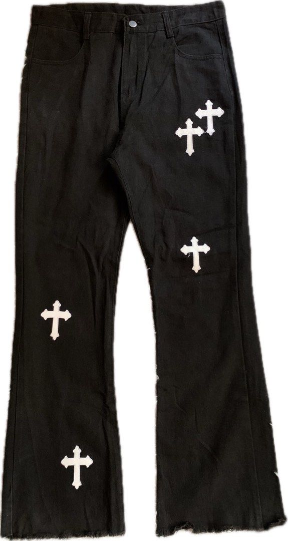 BLACK FLARED JEANS WITH WHITE CROSS PATCHED (Category: Jeans) located in Davao. Submitted by yokapaynds (Listing ID 1471221709, Image 1). Description: Waist- 32 Length- 41 Hem- 11 No Issues Color rate- 9.8/10.