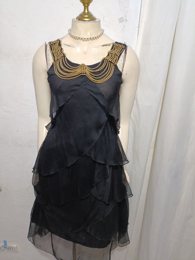 black flowy layer mesh gatsby gothic retro dress (Category: Dresses) located in Pateros City. Submitted by amj_amj (Listing ID 1471151018, Image 2). Description: .