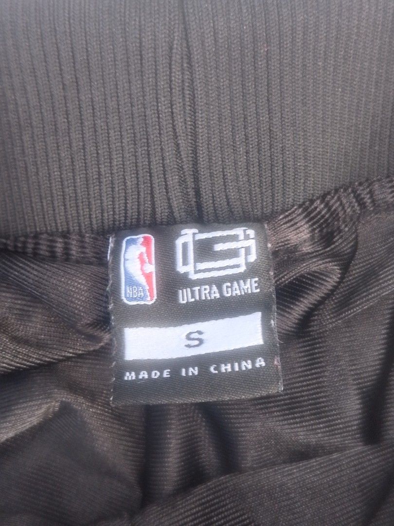 Black Mesh Basketball Shorts, Size S (Category: Shorts) located in Manila. Submitted by tjlee24 (Listing ID 1471140676, Image 3). Description: Black Mesh Basketball Shorts, Size S 🔥 Striped, lightweight, and ready for the court or the street. Priced to move at ₱600 🩳 Style: Basketball-style mesh shorts, elastic ribbed waist with red drawstring 🎨 Black with red, white and black side stripes, printed graphic on the leg 📏 Size: S ✅ Good conditio