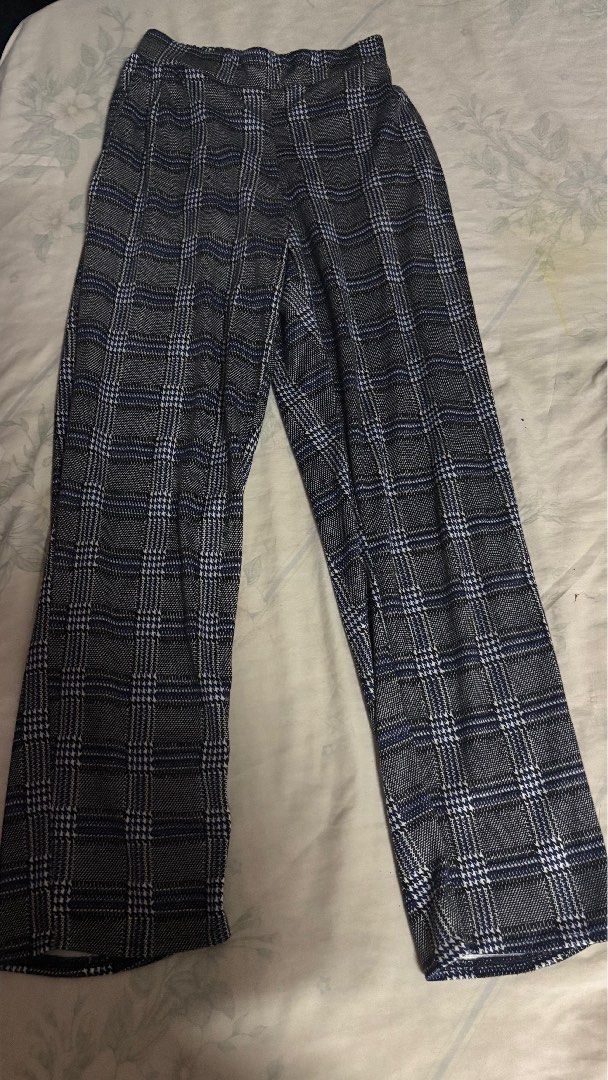 Blazer Pants Terno Plaid Cotton Coordinates (Category: Sets or Coordinates) located in Binan City. Submitted by mypreloved_haul (Listing ID 1471240120, Image 2). Description: Fits xs to medium, stretchy! Last price posted!.