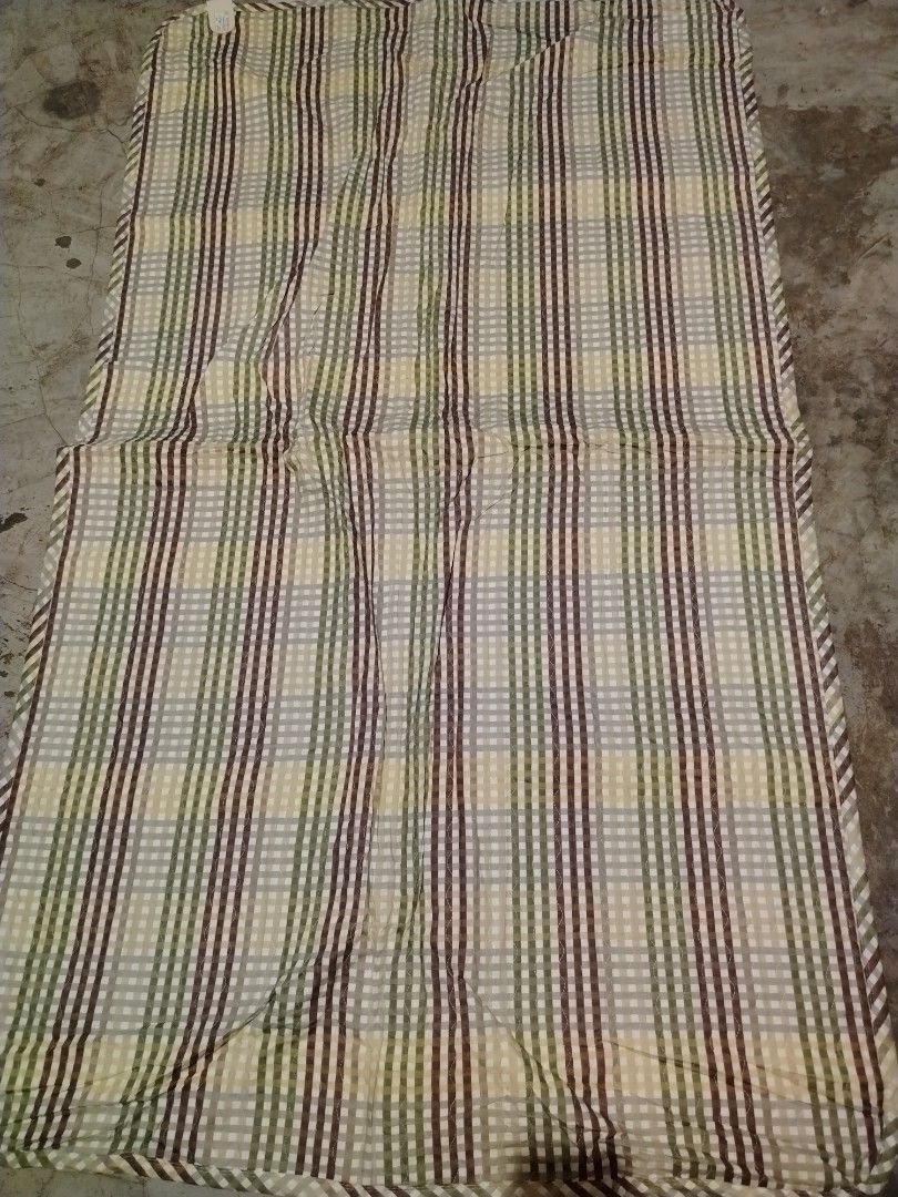 Bokuk Electric Blanket Model PB-3179 (Category: Bedding & Towels) located in Manila. Submitted by mimachelleukay (Listing ID 1471224436, Image 1). Description: Issue : No cable - Authentic Bokuk electric blanket in a cozy green, brown, and cream plaid pattern - Model: PB-3179 (Manufactured: September 2010 with original inspection tag attached) - Soft quilted fabric design for extra comfort and warmth during chilly nights - Comes with the standard