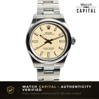 (Category: ) located in . Submitted by watchcapitalsg (Listing ID 1471183553, Image 1). Description: .