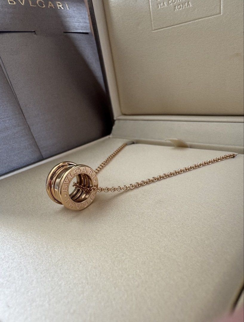 Bvlgari B.Zero1 Rose Gold Necklace (Category: Luxury Accessories) located in Makati City. Submitted by john32352 (Listing ID 1471276036, Image 1). Description: Unused Authentic BZero.1 Necklace Brand New Condition Reference number: 335924 Pink Gold Chain Length (Adjustable) - 15 inches to 17.72 inches Bought from greenbelt Free cleaning at Bvlgari Boutique anytime. Complete set (Box and Paper) With QR code and NFC and can be searched using Bvlgar
