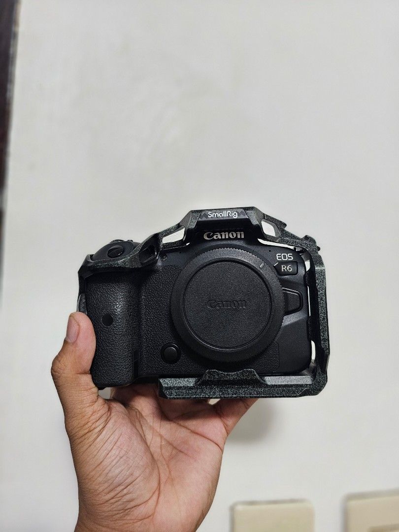 Canon EOS R6 Camera Bundle with Lens and Flash (Category: Cameras) located in Quezon City. Submitted by jerome2929 (Listing ID 1471201784, Image 2). Description: - Canon EOS R6 mirrorless camera body with SmallRig cage (minor wear from normal use) - Canon 24-105mm zoom lens with hood (clean glass) - Canon Speedlite 600EX-RT flash with pouch - Dual battery charger and EOS R6 neck strap included - Fully tested, powers up, and functions normally - C