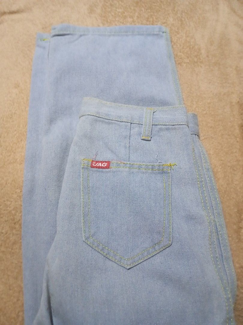 cargo pants for women (Category: Community) located in San Jose del Monte. Submitted by chazzy_shop (Listing ID 1471134577, Image 2). Description: this item is still good condition.