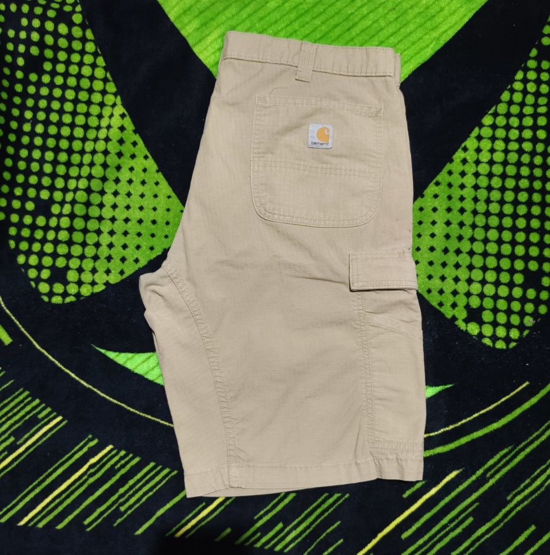 Carhartt Cargo Carpenter (Category: Shorts) located in Camalig. Submitted by kim_finds (Listing ID 1471237237, Image 1). Description: size 38 x 22L Minimal sign of usage.