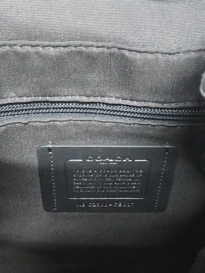Coach Hudson Backpack Style CB837 Black (Category: Backpacks) located in Makati City. Submitted by ghatchie (Listing ID 1471182212, Image 2). Description: -Authentic Coach Hudson backpack in classic black pebbled leather (Style CB837) Bought from US item only rfs: need funds.
