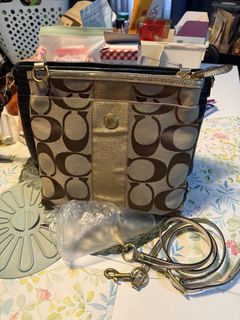 (Category: ) located in . Submitted by fitandshop (Listing ID 1471262806, Image 1). Description: .