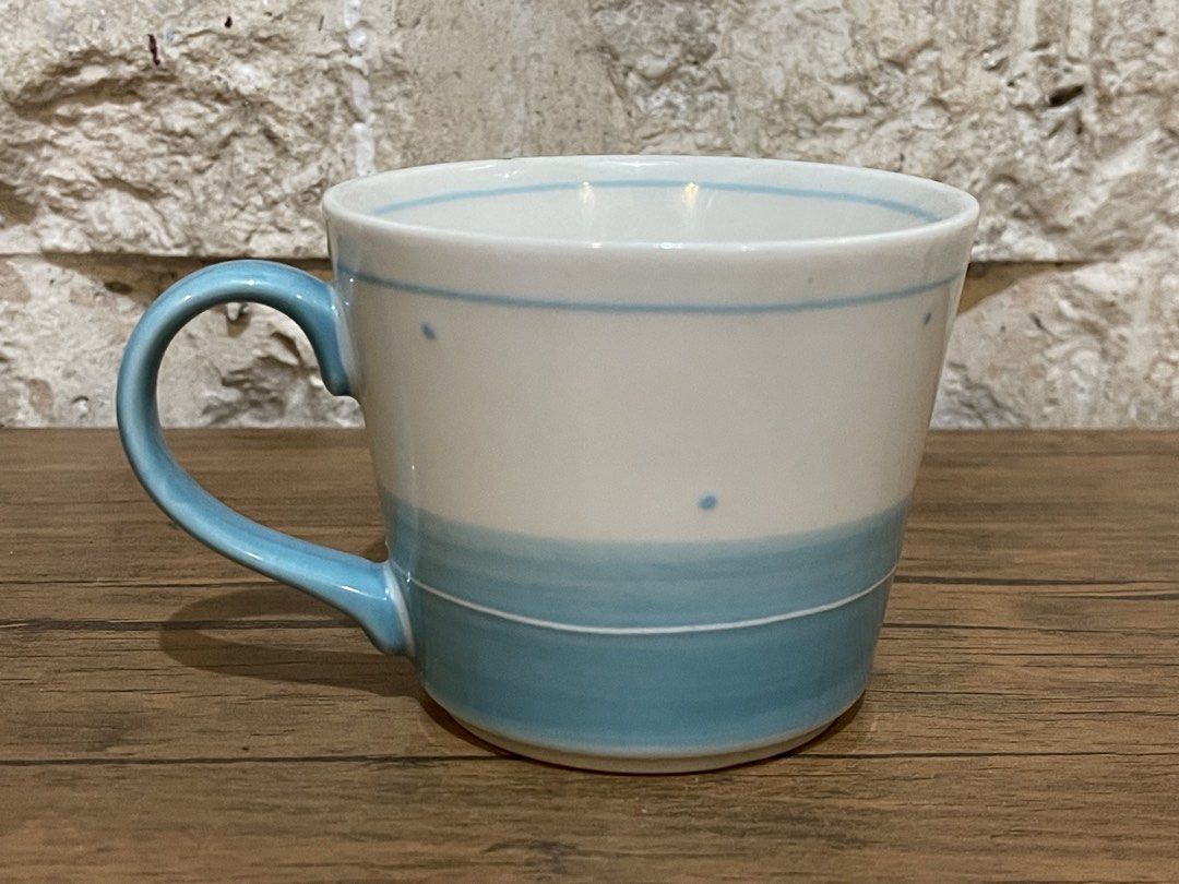 coffee mug L3x4 (Category: Coffee & Tea Tableware) located in San Fernando. Submitted by japansurpluselyu (Listing ID 1471150337, Image 1). Description: .