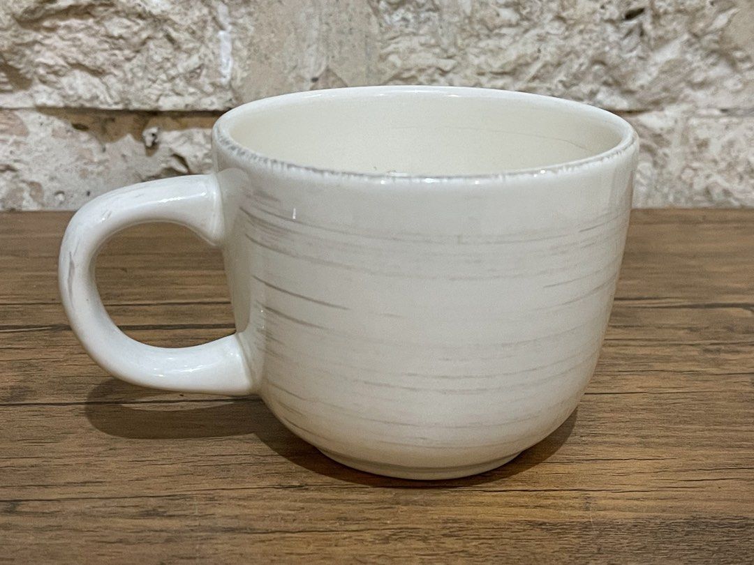 coffee mug L3x4 (Category: Coffee & Tea Tableware) located in San Fernando. Submitted by dntjapansurpluselyu (Listing ID 1471215360, Image 3). Description: .