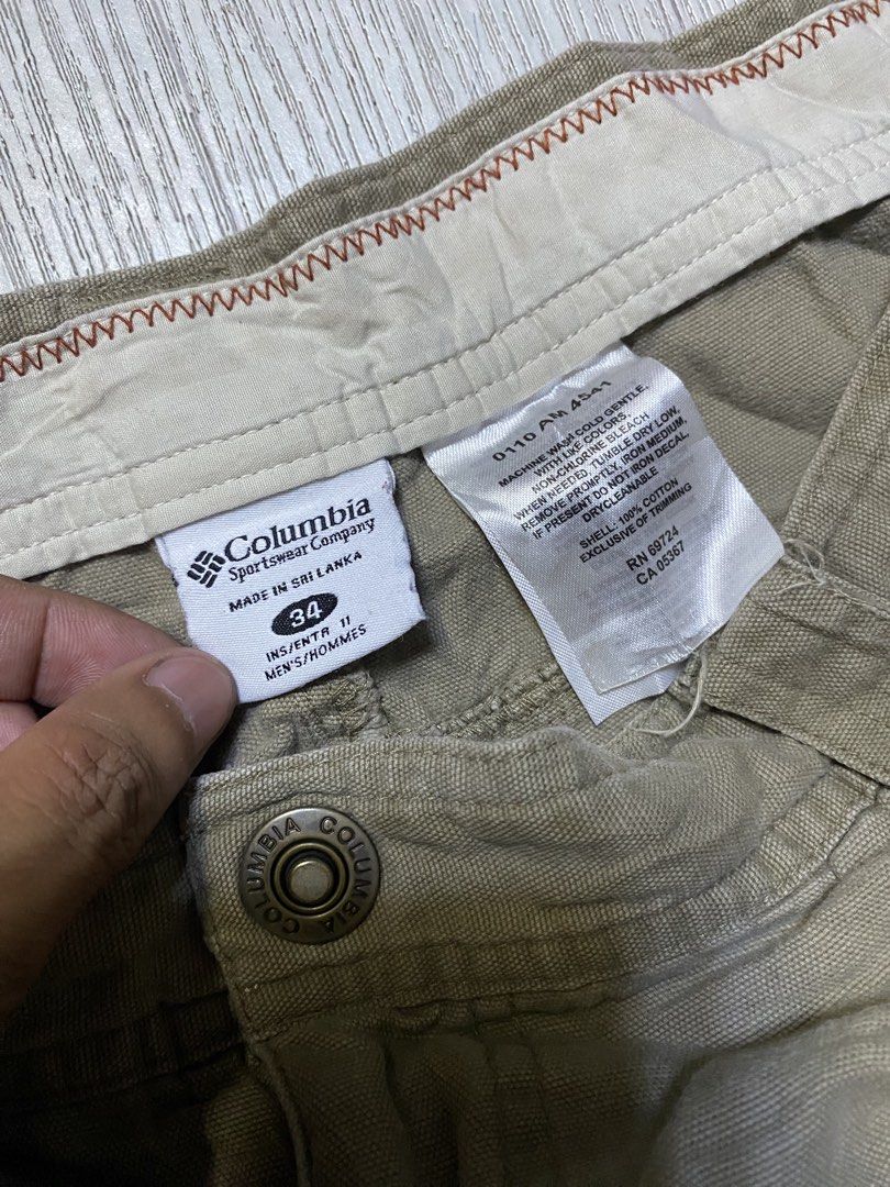 Columbia omni shield cargo short (Category: Shorts) located in Pasig City. Submitted by terrencec34805 (Listing ID 1471258463, Image 2). Description: Columbia omni shield cargo short In very good condition Size:34 Length:21.