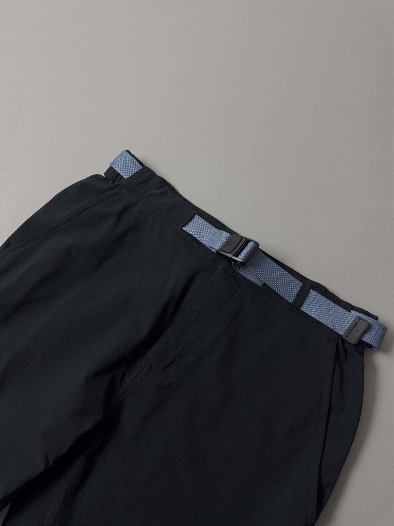 COLUMBIA TREKKING PANTS (Category: Jeans) located in Guagua. Submitted by sweetboyy (Listing ID 1471134997, Image 3). Description: COLUMBIA TREKKING PANTS EXCELLENT CONDITION SIZE SMALL ON TAG DIMES: WAISTLINE 30-32/ LENGTH 40 / LEG OPENING 7.