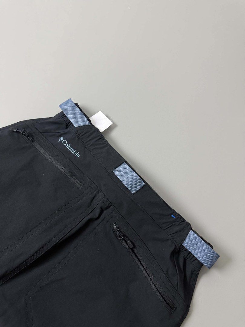 COLUMBIA TREKKING PANTS (Category: Jeans) located in Guagua. Submitted by sweetboyy (Listing ID 1471134997, Image 2). Description: COLUMBIA TREKKING PANTS EXCELLENT CONDITION SIZE SMALL ON TAG DIMES: WAISTLINE 30-32/ LENGTH 40 / LEG OPENING 7.
