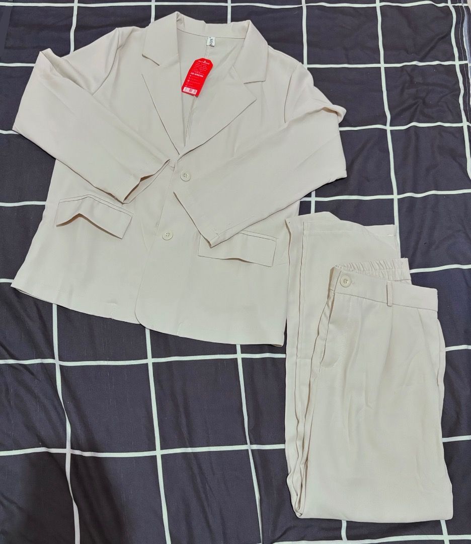 Cream Blazer and Straight Trouser Pants Set Coordinates (Category: Sets or Coordinates) located in Manila. Submitted by 02hamako (Listing ID 1471215591, Image 1). Description: - Style: Cream blazer and matching straight trousers pants set coordinates - Recommended Fit: Best for heights 5'0" to 5'6" weights 48 to 60 kg - Blazer Measurements: 15" shoulder 36-38" bust 25" length 22.5" sleeves - Trousers Pants Measurements: 26-30" waist 38-40" hips 2
