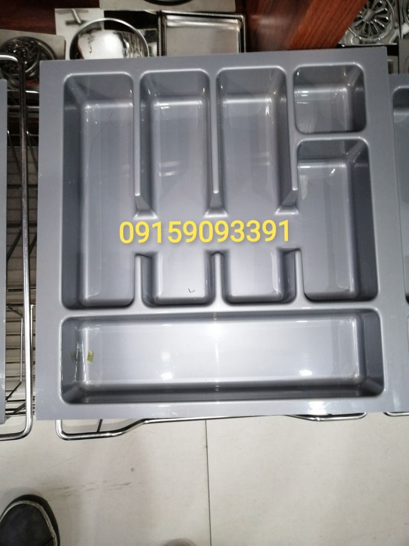 CUTLERY DRAWER ORGANIZER (Category: Storage Boxes & Baskets) located in Manila. Submitted by mayebarle006077 (Listing ID 1471137337, Image 3). Description: CUTLERY DRAWER ORGANIZER Keep your kitchen neat and organized with our Cutlery Drawer Organizer, designed to arrange your everyday kitchen utensils for easy access and convenient storage. A practical solution for maintaining a clean and clutter-free kitchen drawer. ✅ Organized Storage – Keeps 