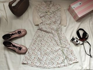 (Category: ) located in . Submitted by emmas.ukay.finds (Listing ID 1471129085, Image 1). Description: .
