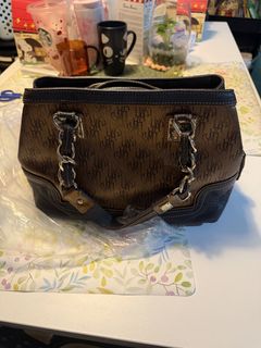 (Category: ) located in . Submitted by fitandshop (Listing ID 1471264207, Image 1). Description: .