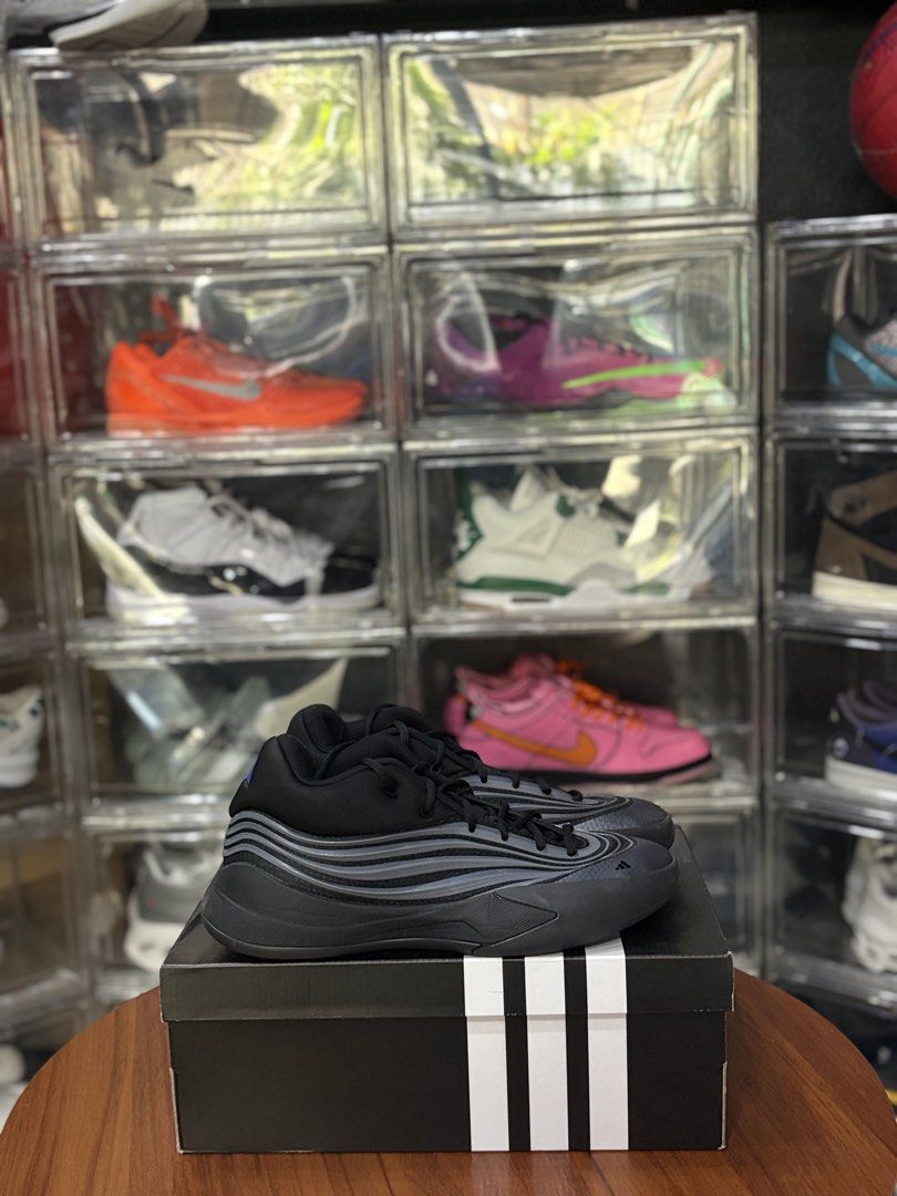 Dame X core Black (Category: Sneakers) located in Cavite. Submitted by jairo13 (Listing ID 1471144434, Image 1). Description: Dame X Core Black 10us | Used Oncr ₱1,995.99 Ig&Fb: ShoesoleCavite 📍Silang,Cavite 🚚Jrs / Lbc / Lalamove 💵Gcash / Gotyme / Bdo We accept card payment & QR Ph We buy profitable pairs 24/7. Dm for appraisal Store Open Hours: 12Pm - 7PM Gmaps/Waze: ShoesoleCavite .